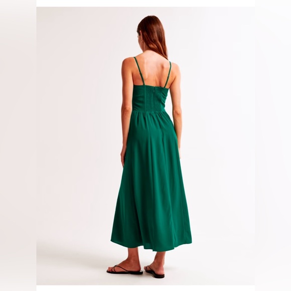 The A&F Emerson Strapless Linen-Blend Maxi Dress - Picture 2 of 3